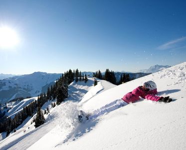 Winter Spaß im Schnee | Hotel Großarl | 4 Sterne Hotel Bergzeit